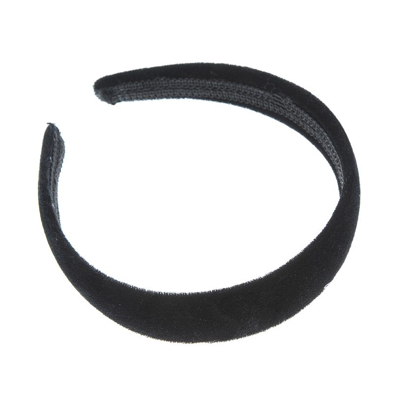 Bentita-neagra-catifelata