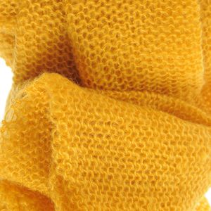 Fular tricotat galben