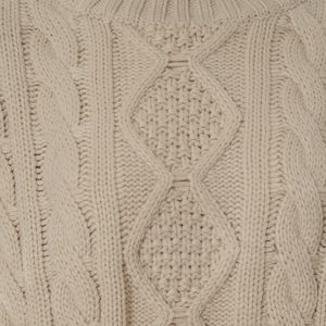Pulover tricotat cu maneci trei sferturi