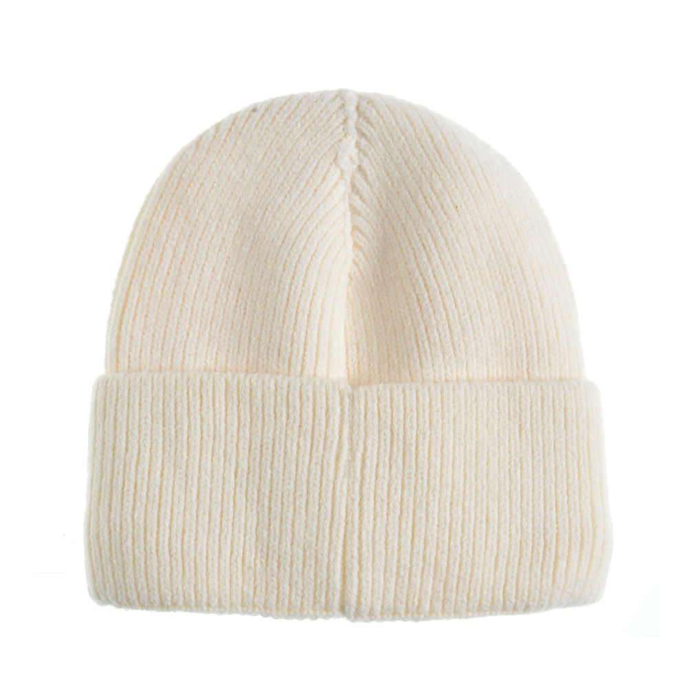 Caciula beanie alba