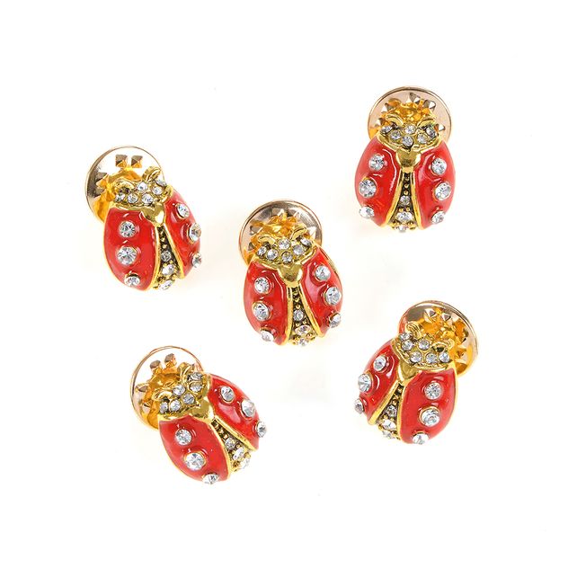 Set 5 brose  cu buburuze