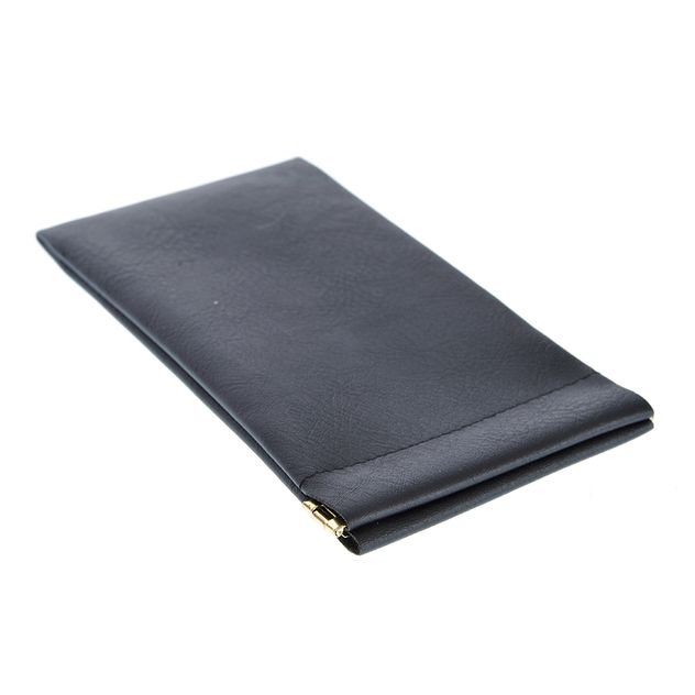Etui negru