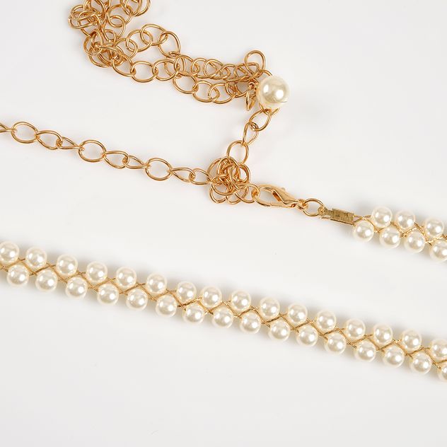 Curea eleganta cu perle acrilice albe