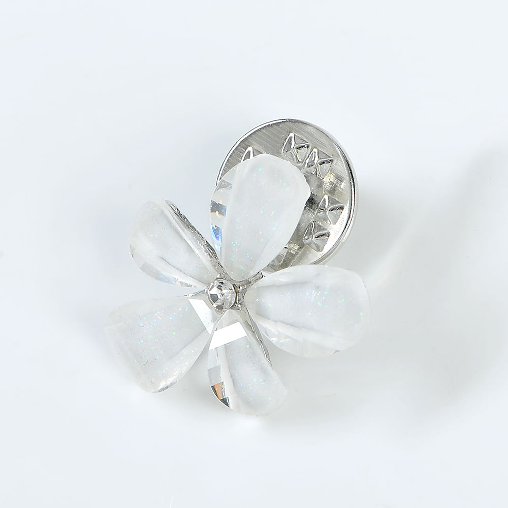 Brosa martisor floare alba sidefata - 1 | YEO