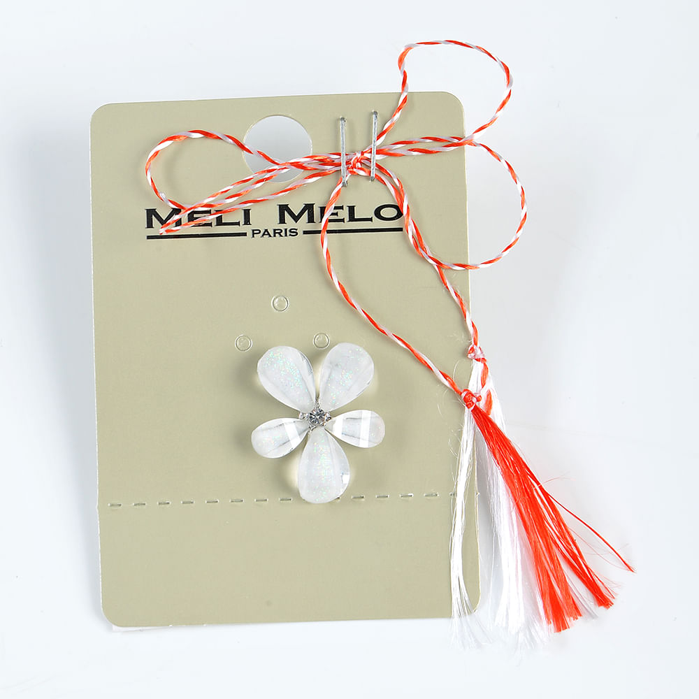Brosa martisor floare alba sidefata - 3 | YEO