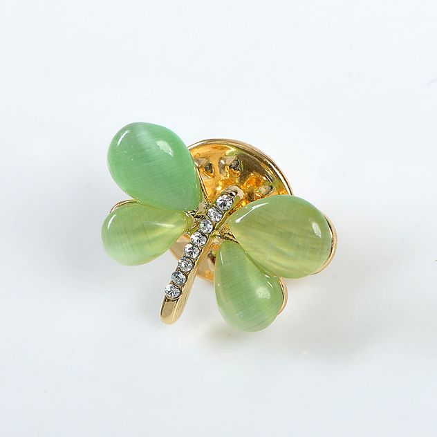 Brosa martisor fluture verde