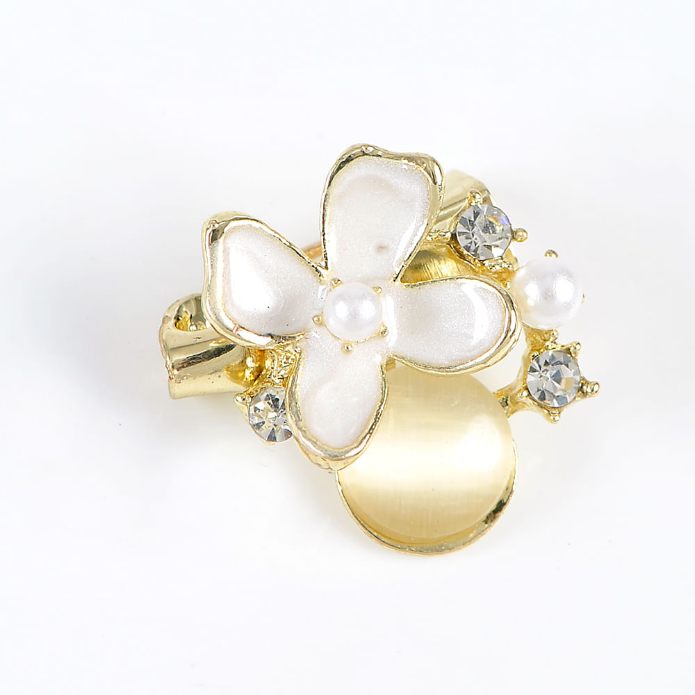 Brosa martisor floare alba - 1 | YEO