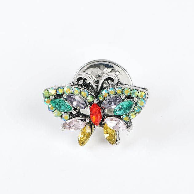 Brosa martisor fluture batut cu pietre