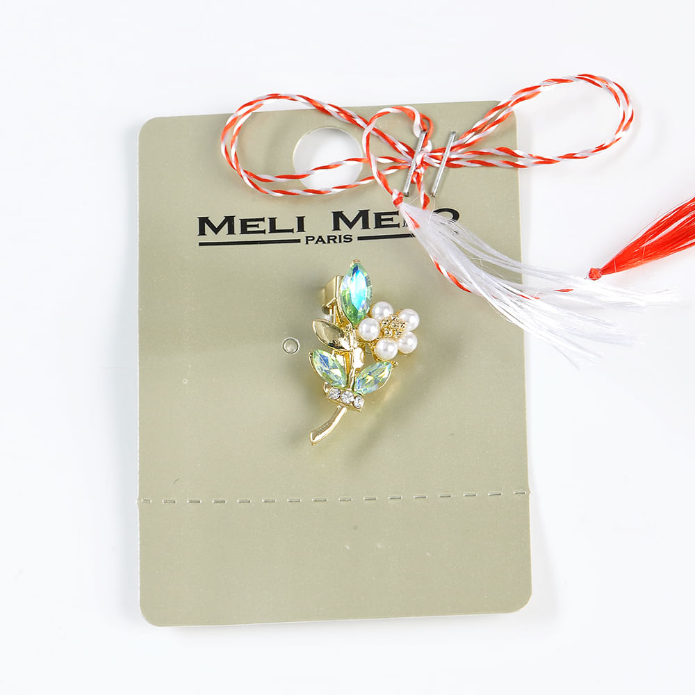 Brosa martisor floare cu perle acrilice albe - 3 | YEO