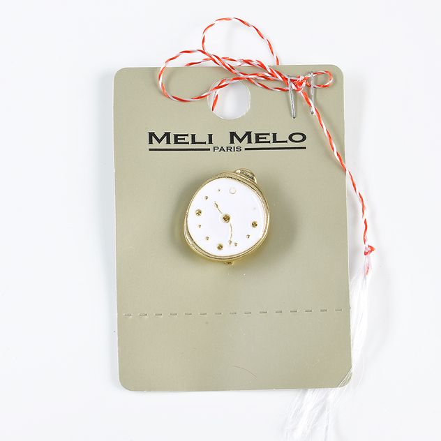 Brosa martisor ceas alb