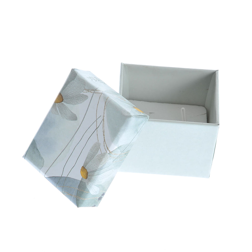 Cutie de cadou cu flori - 2 | YEO