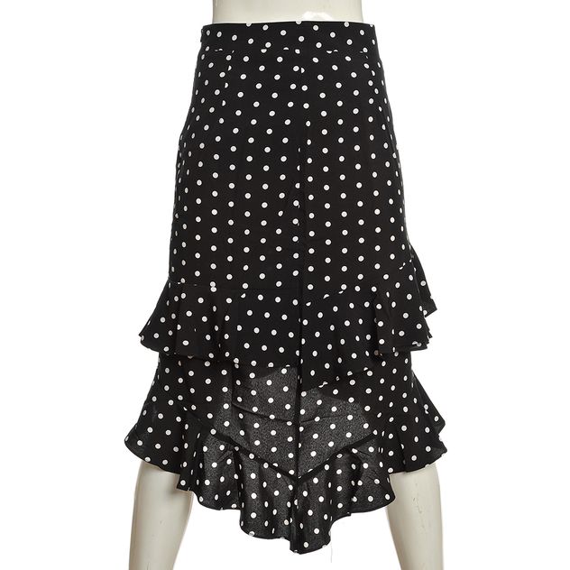 Fusta cu buline albe