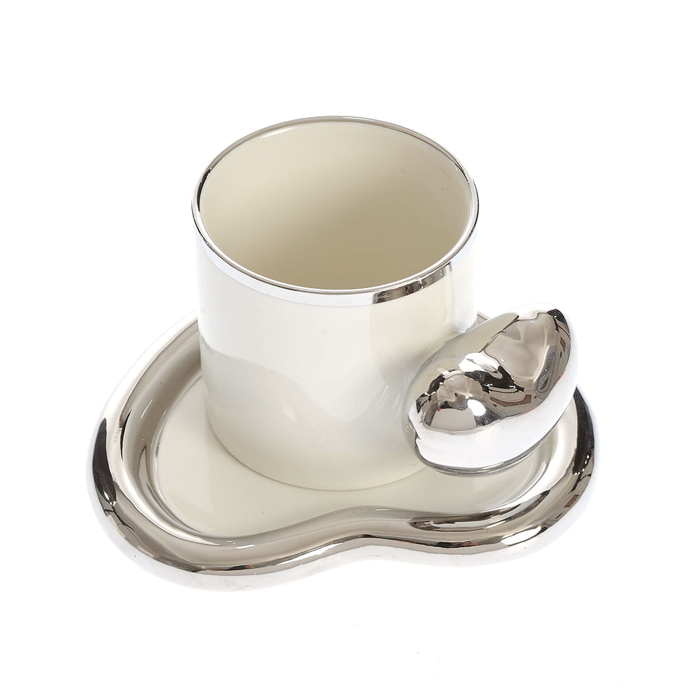 Cana din ceramica si farfurie in forma de inima - 1 | YEO