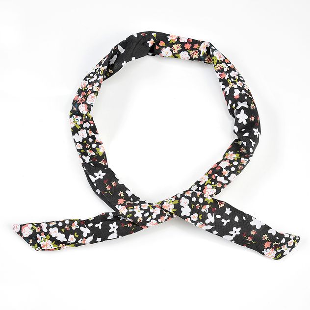 Bentita neagra cu print floral