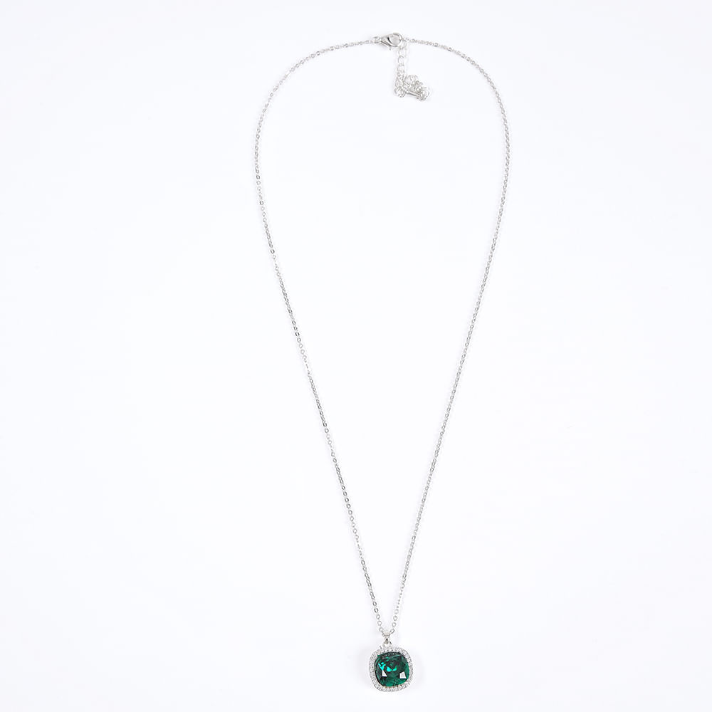 Colier argintiu elegant cu piatra verde smarald