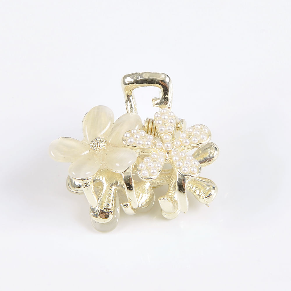 Cleste par forma floare cu perle albe - 1 | YEO