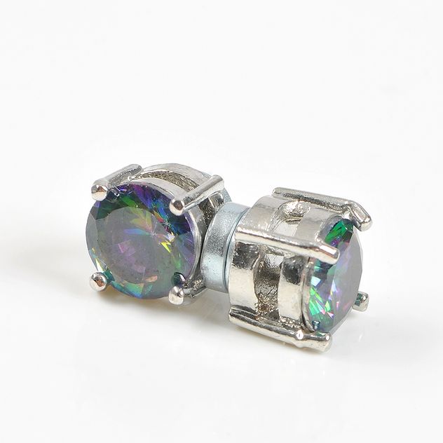 Cercei magnetici eleganti cu piatra stralucitoare rainbow