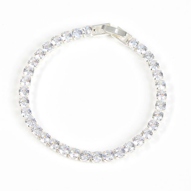 Bratara argintie subtire cu design elegant