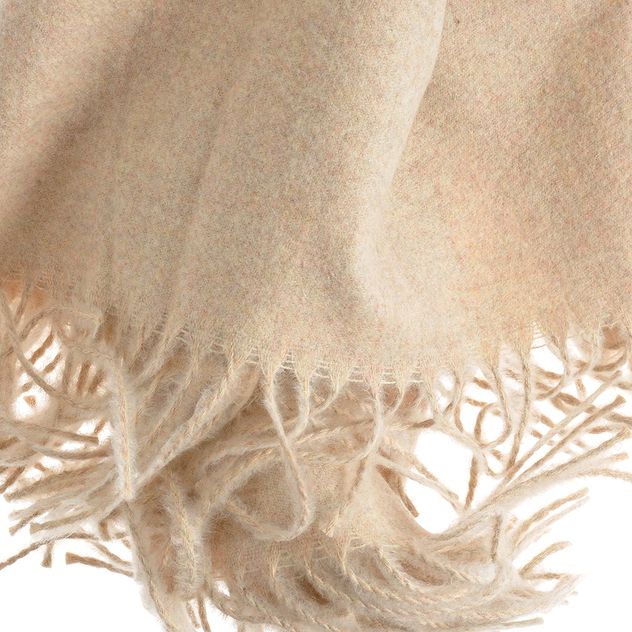 Esarfa groasa bej cu franjuri