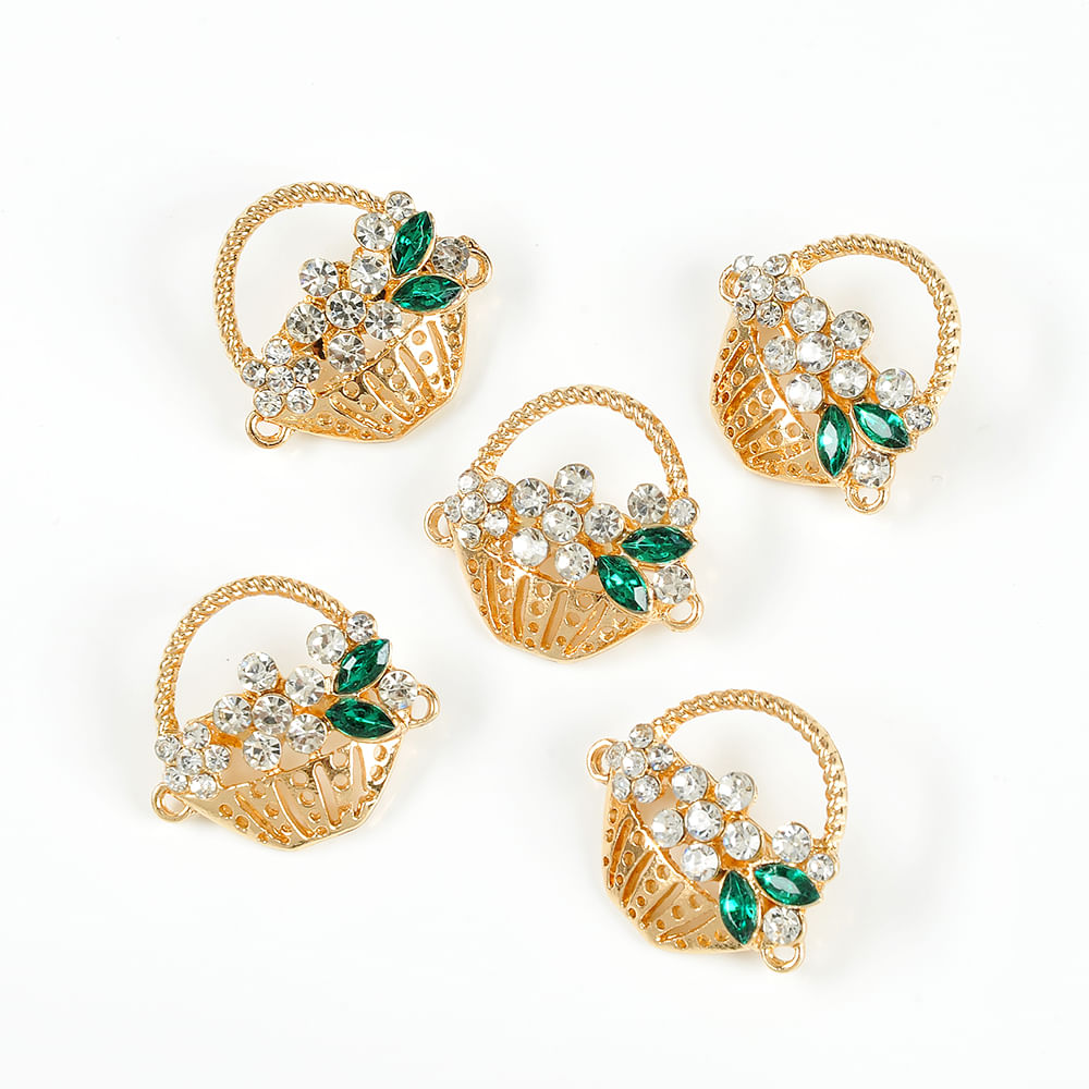 Set 5 brose martisor cos cu flori