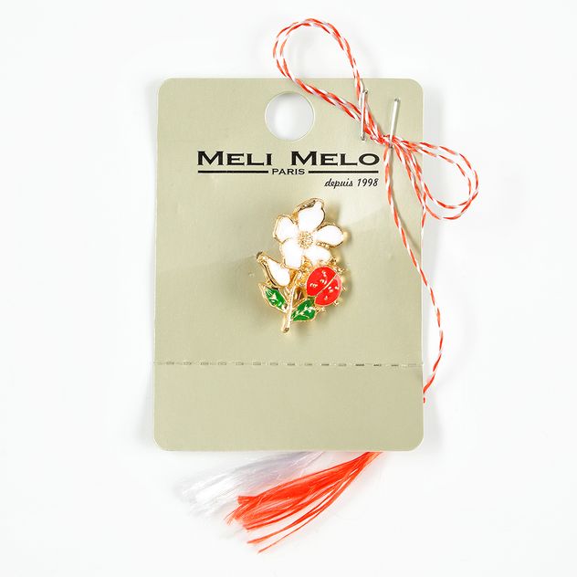 Brosa martisor floare alba cu buburuza