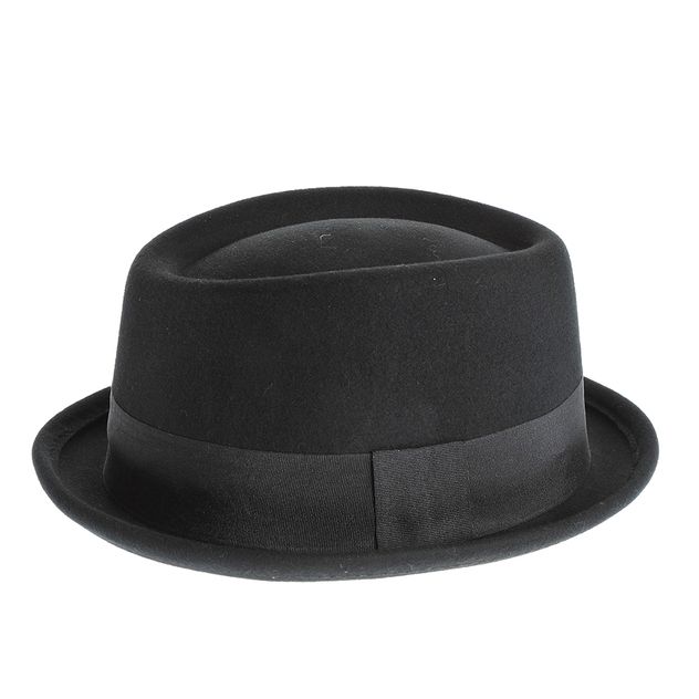 Palarie neagra cu marime reglabila