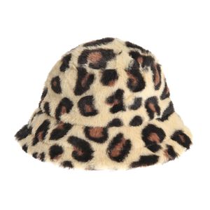 Palarie cu model animal print