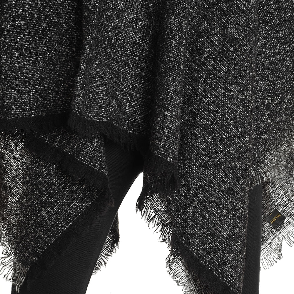 Poncho negru cu gluga - 1 | YEO