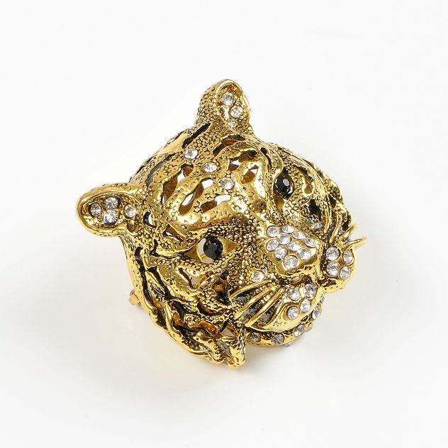 Brosa aurie cap de tigru