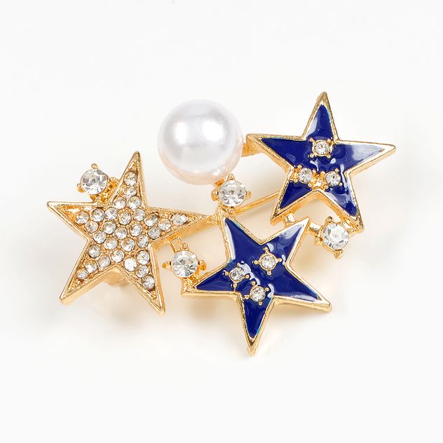 Brosa martisor trei stele cu pietre si perla
