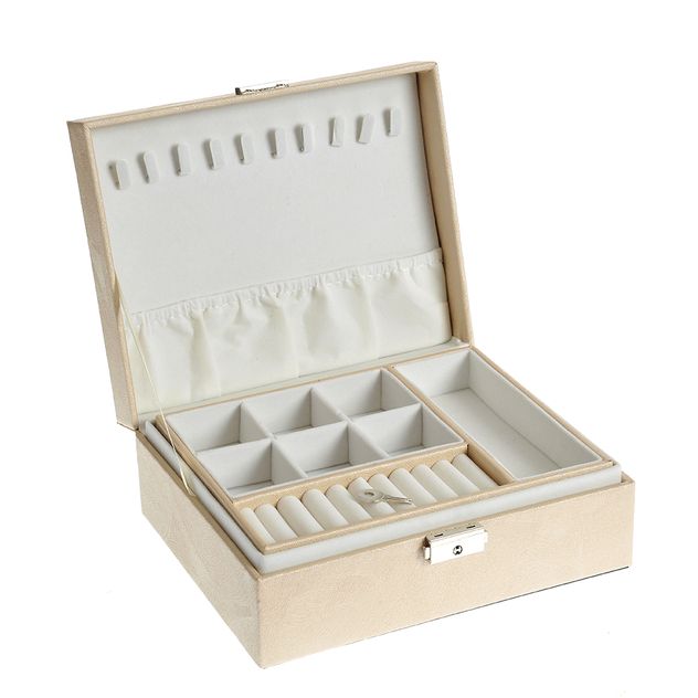 Caseta bej eleganta pentru bijuterii cu multiple compartimente si cheita