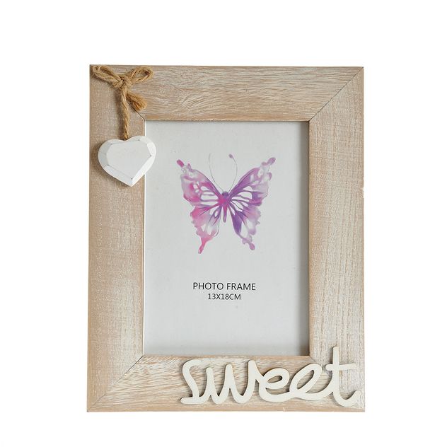 Rama foto lemn cu decor inima si text sweet