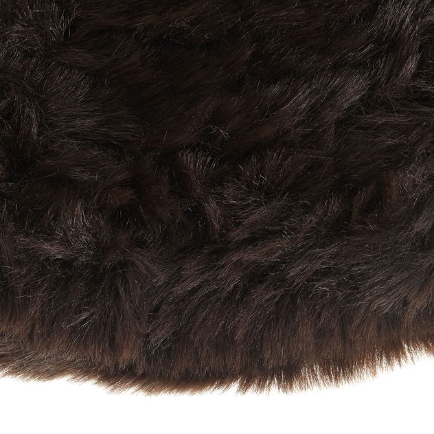 Caciula pufoasa maro eleganta pentru iarna