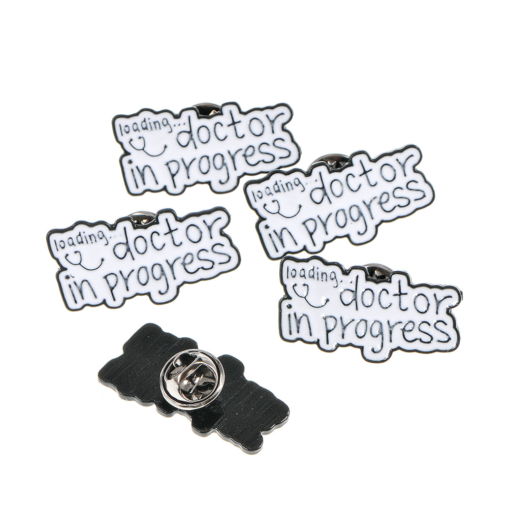 Set 5 brose martisor Doctor in progress - 2 | YEO