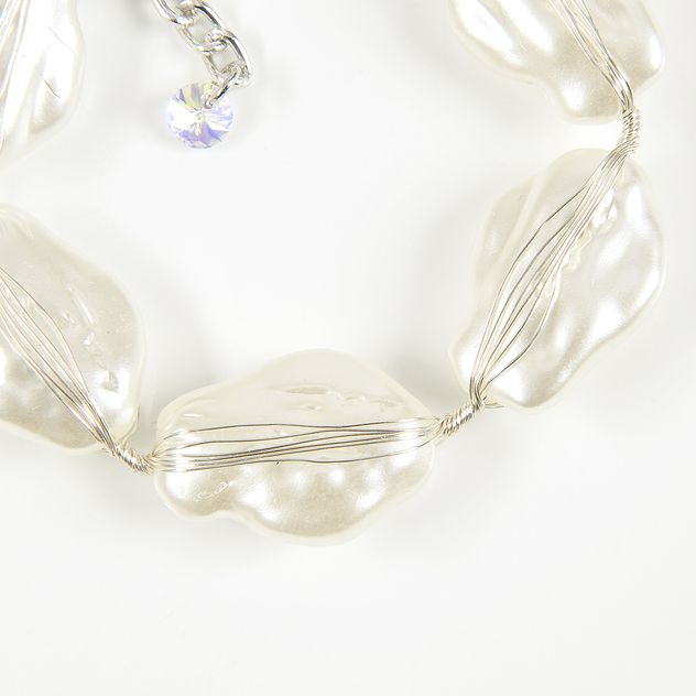 Bratara eleganta cu perle neregulate sidefate