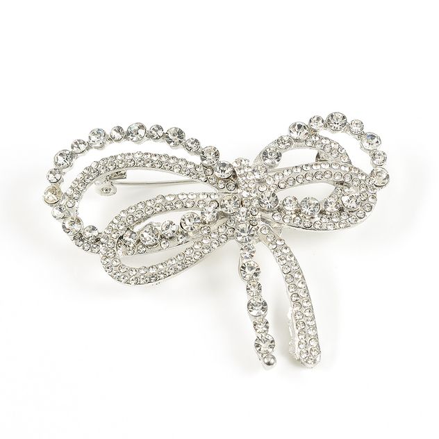 Brosa fundita argintie