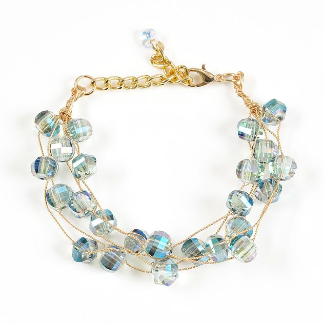 Bratara eleganta cu margele verzi