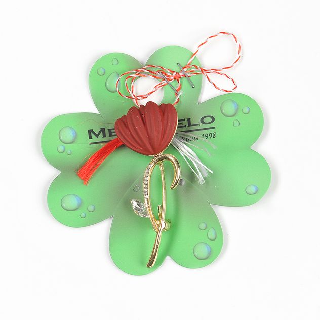 Brosa martisor floare rosie