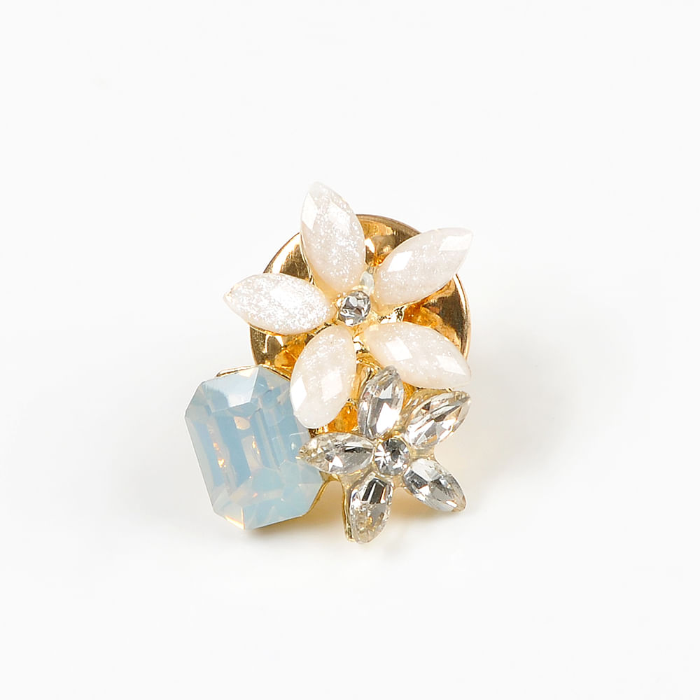 Brosa martisor flori cu pietre albe - 2 | YEO