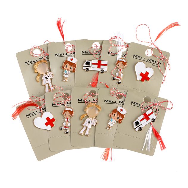 Set 10 brose martisor asistenta medicala si ambulanta