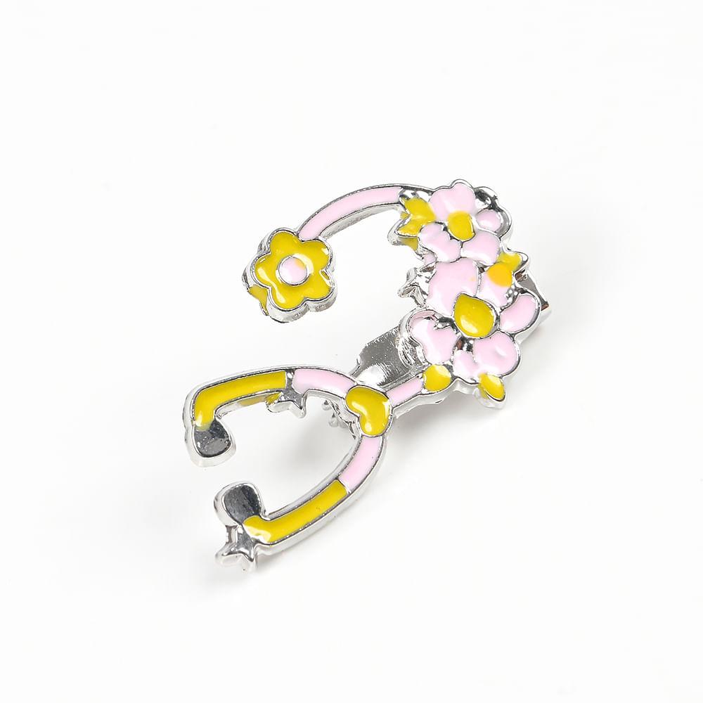 Brosa martisor stetoscop cu flori - 2 | YEO