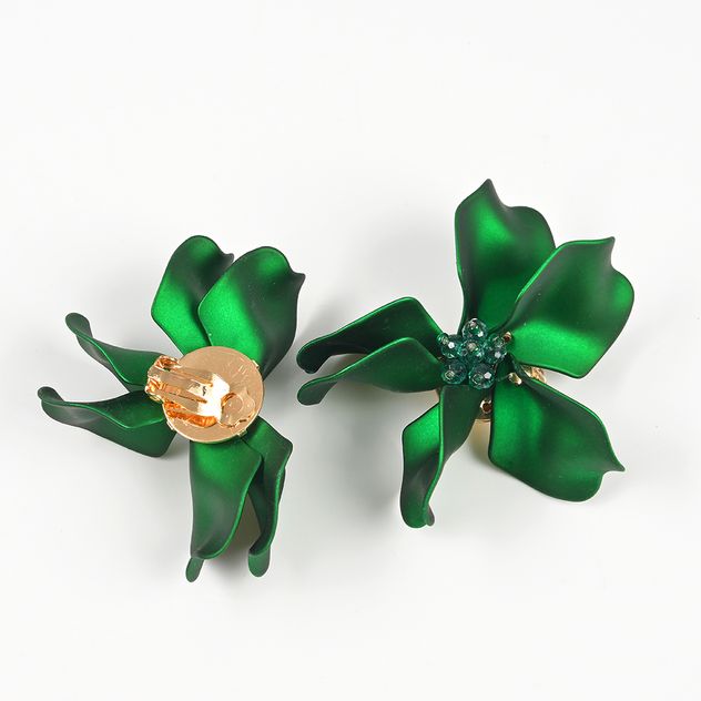 Cercei cu clips floare verde