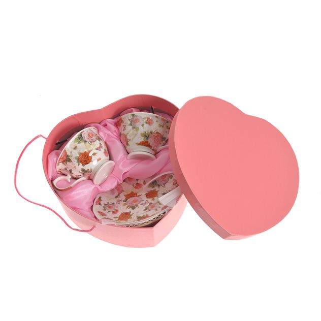Set elegant cu 2 cesti si farfurioare cu decor floral