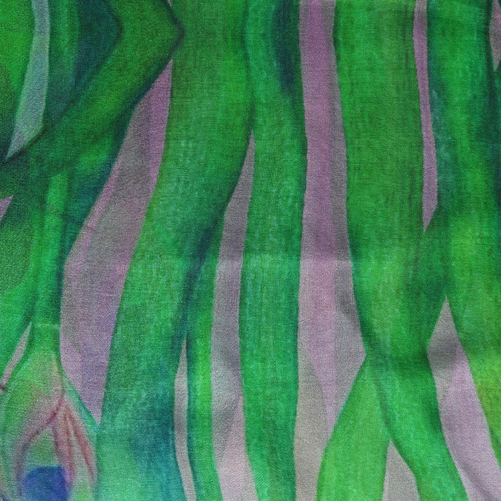 Esarfa matase cu imprimeu floral in nuante de verde si mov 100 x 100 cm - 2 | YEO