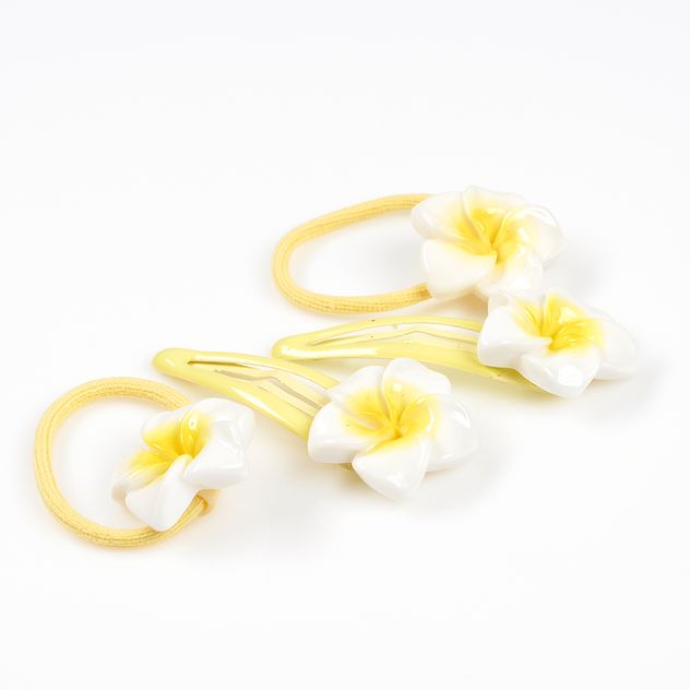 Set accesorii de par cu flori albe si galbene