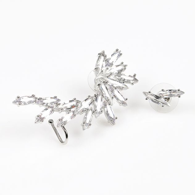 Cercei ear cuff cu cristale tip marquise, efect spectaculos
