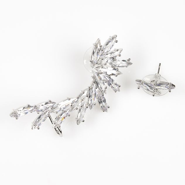Cercei ear cuff cu cristale tip marquise, efect spectaculos
