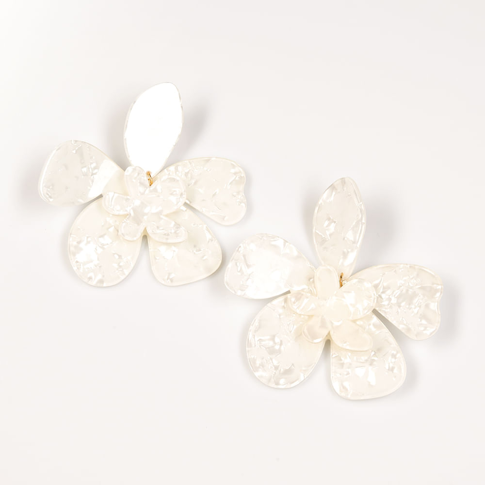 Cercei clips floare mare alba sidefata - 2 | YEO