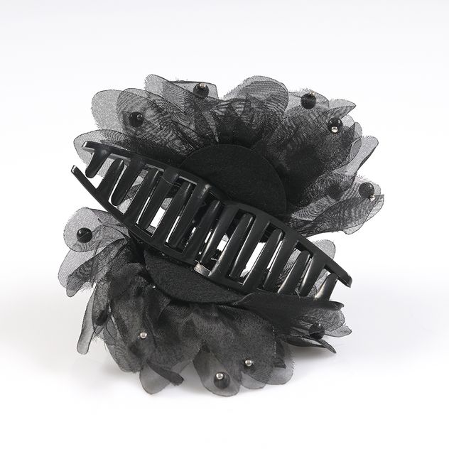 Cleste de par cu flori negre