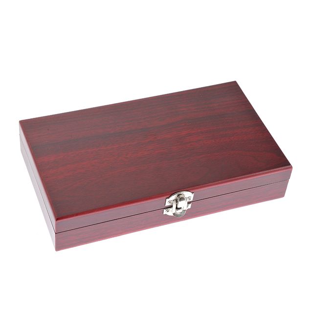 Set 5 accesorii vin in cutie eleganta din lemn